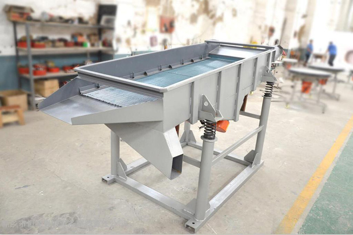 云南小型振動(dòng)篩定制